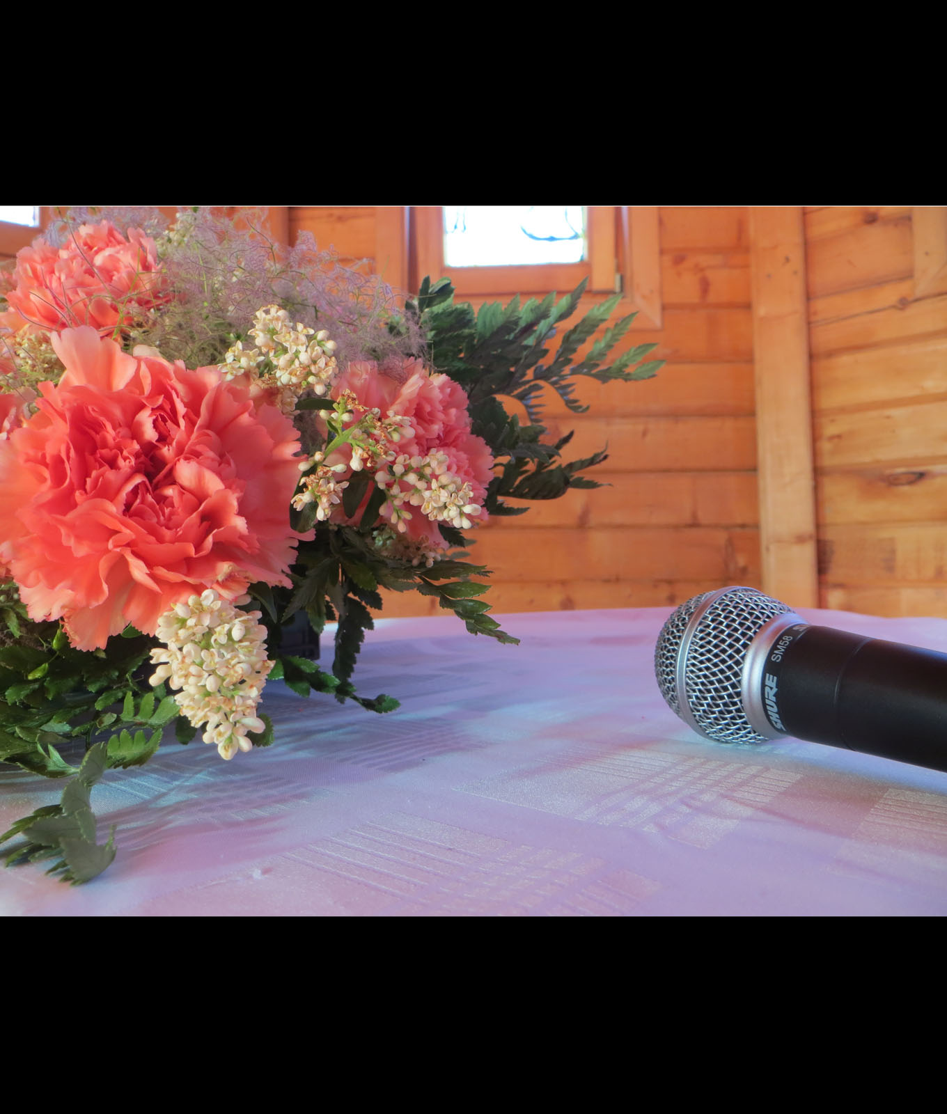 Krašograd, Floristokracija, cvijeće za vjenčanje, matičar, kapela, Ekopark Kraš, Jastrebarsko, vjenčanje na otvorenom, glazba za vjenčanje