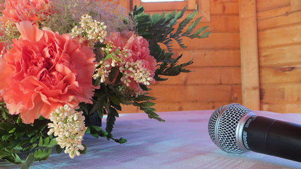 Krašograd, Floristokracija, cvijeće za vjenčanje, matičar, kapela, Ekopark Kraš, Jastrebarsko, vjenčanje na otvorenom, glazba za vjenčanje